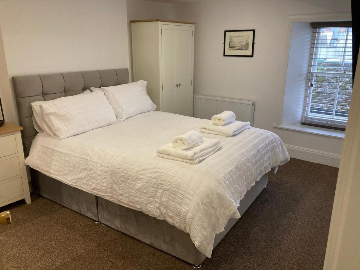 6 Church Street, Whitehaven - Perfect Deployment Location For Coast To Coast Cyclists & Hikers Екстериор снимка