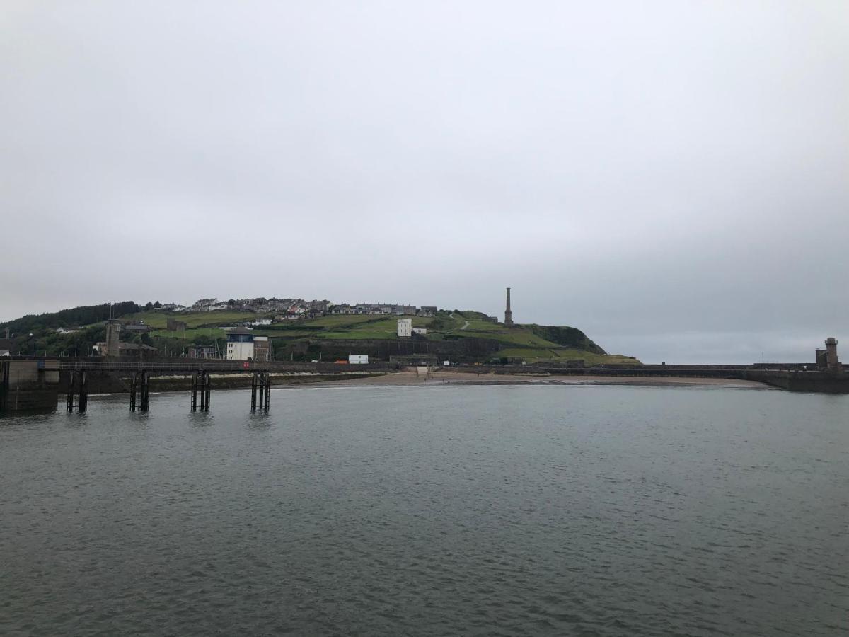 6 Church Street, Whitehaven - Perfect Deployment Location For Coast To Coast Cyclists & Hikers Екстериор снимка